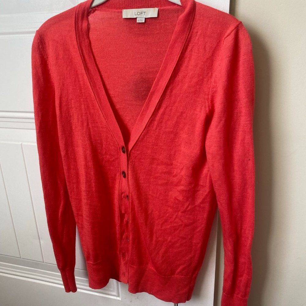 V-neck Coral Button Cardigan